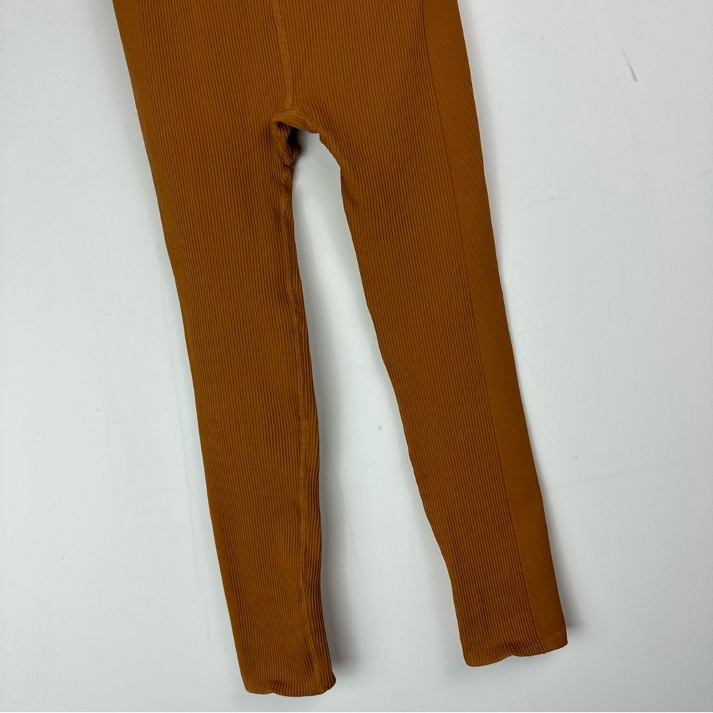 Free People Movement Happiness Runs High Rise Ribbed Leggings Sz XS/Small - Picture 15 of 16